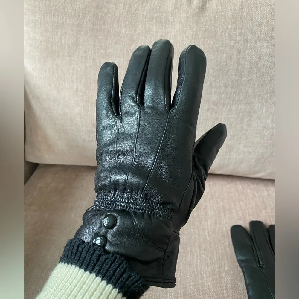 Black Leather Gloves Women’s Size 7 Medium